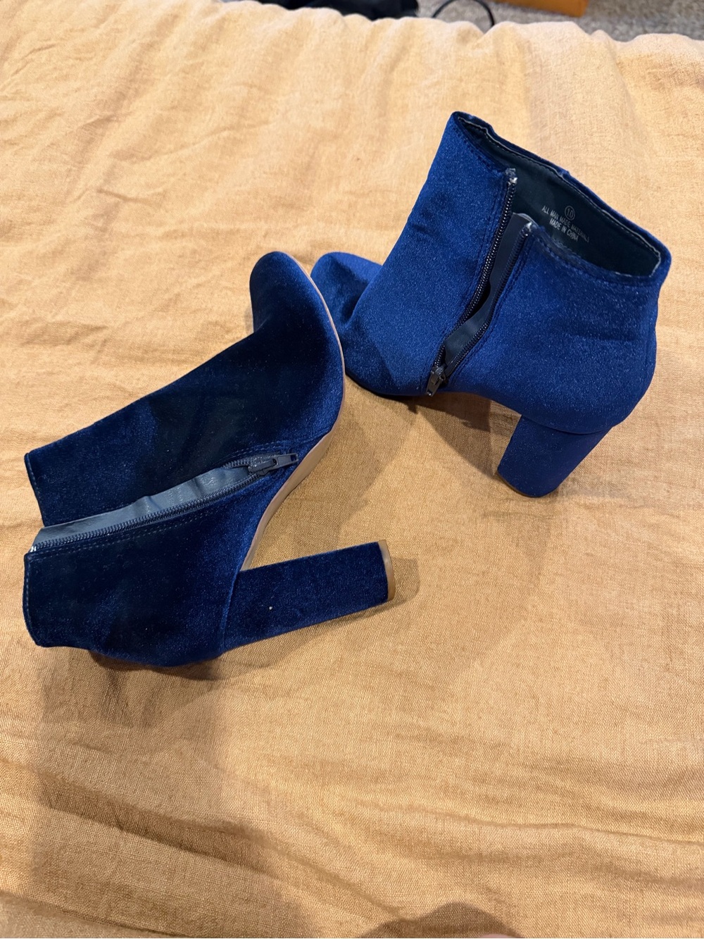 SHEIN Navy Blue Velvet Block Heel Ankle Boots